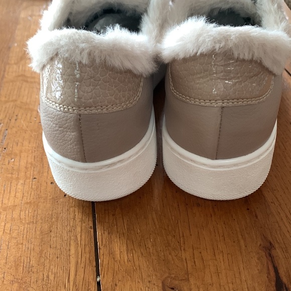 Ron White Ornella Fawn Shearling Trim Platform Sneaker Women’s Tan Shoes Size 37 - Picture 8 of 13